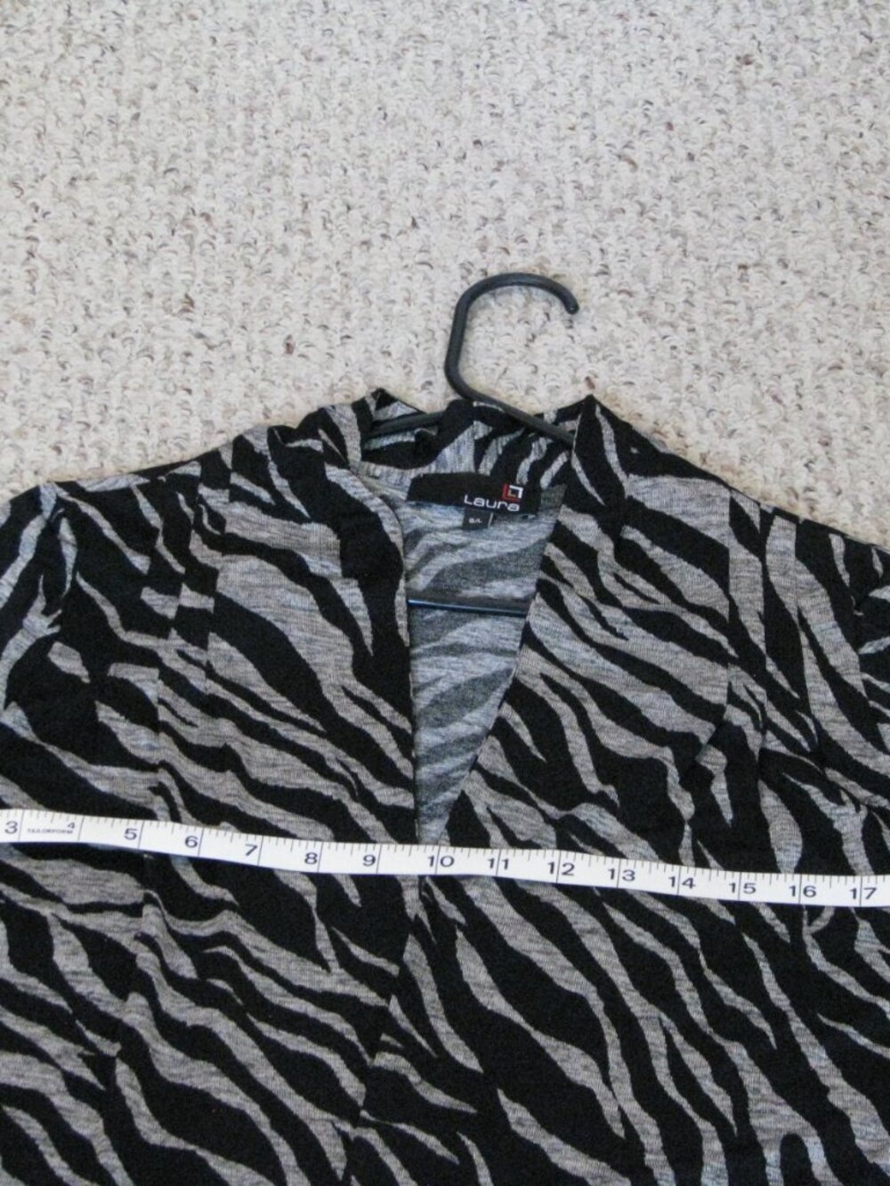 Laura Black and Metallic Silver Tiger Stripe Cardigan - Picture 4 of 6